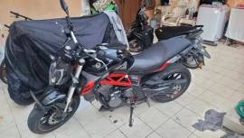 Benelli TNT 249S 2021 Hitam