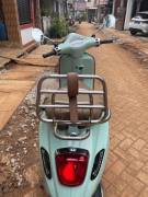 Vespa primavera mulus hijau mint