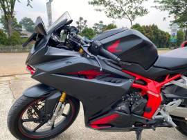 Honda CBR 250 RR Hitam Merah 2022