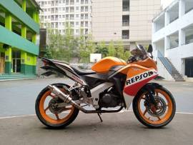 Honda CBR 150R CBU THAILAND