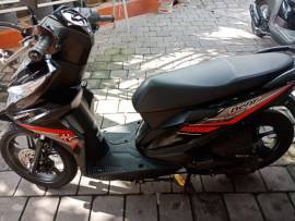 Dijual Honda Beat Thn 2017 Warna Hitam -Merah