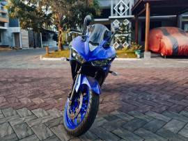 Yamaha R25 2014 Biru