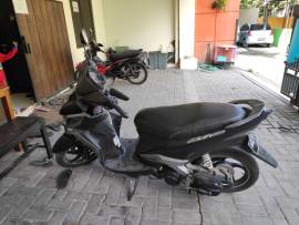 Xeon GT 215 dijual cepat