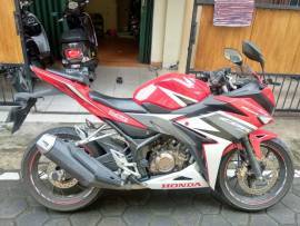 JUAL CEPAT HONDA CBR 150CC