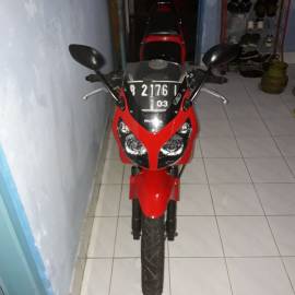 Jual Honda CBR150R Old Thailand Tahun 2006