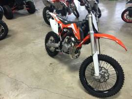 Motor Trail KTM 85 SX