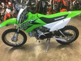 Motor Trail Kawasaki KLX 110