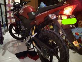 CB150R 2014 plat W