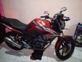 CB150R 2014 plat W