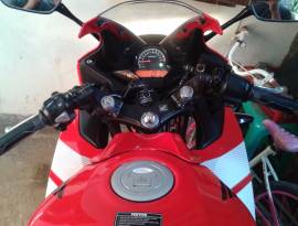 Jual Honda CBR150R th.2015 Mulus