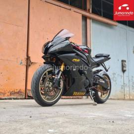 Dijual Motor Yamaha R6 Eurospec Tahun 2010