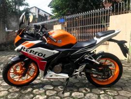 Honda CBR 150cc Repsol Edition Tahun 2016