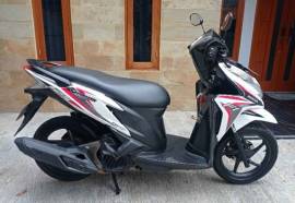 Honda Vario Tahun 2015 Warna Putih