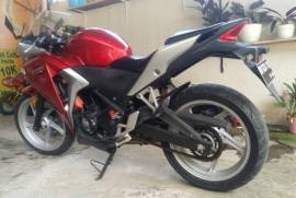 CBR250R merah