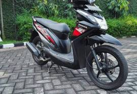 Honda Beat Tahun 2014 Warna Hitam