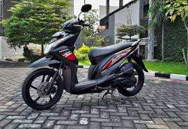 Honda Beat Tahun 2014 Warna Hitam