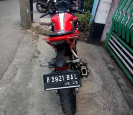 Honda CBR 150R 2020 Red