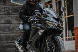 Jual Murah Kawasaki ZX25R Tahun 2020 Full Modif