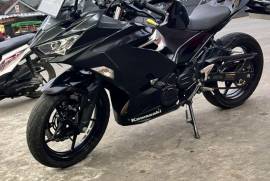 Dijual cepat ninja ex250s tahun 2018