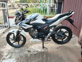 Dijual, Honda cb150r StreetFire tahun 2013