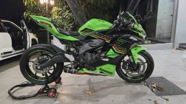 Kawasaki ZX25RR ZX 25 R R Hijau 2023 QS Tipe Terti