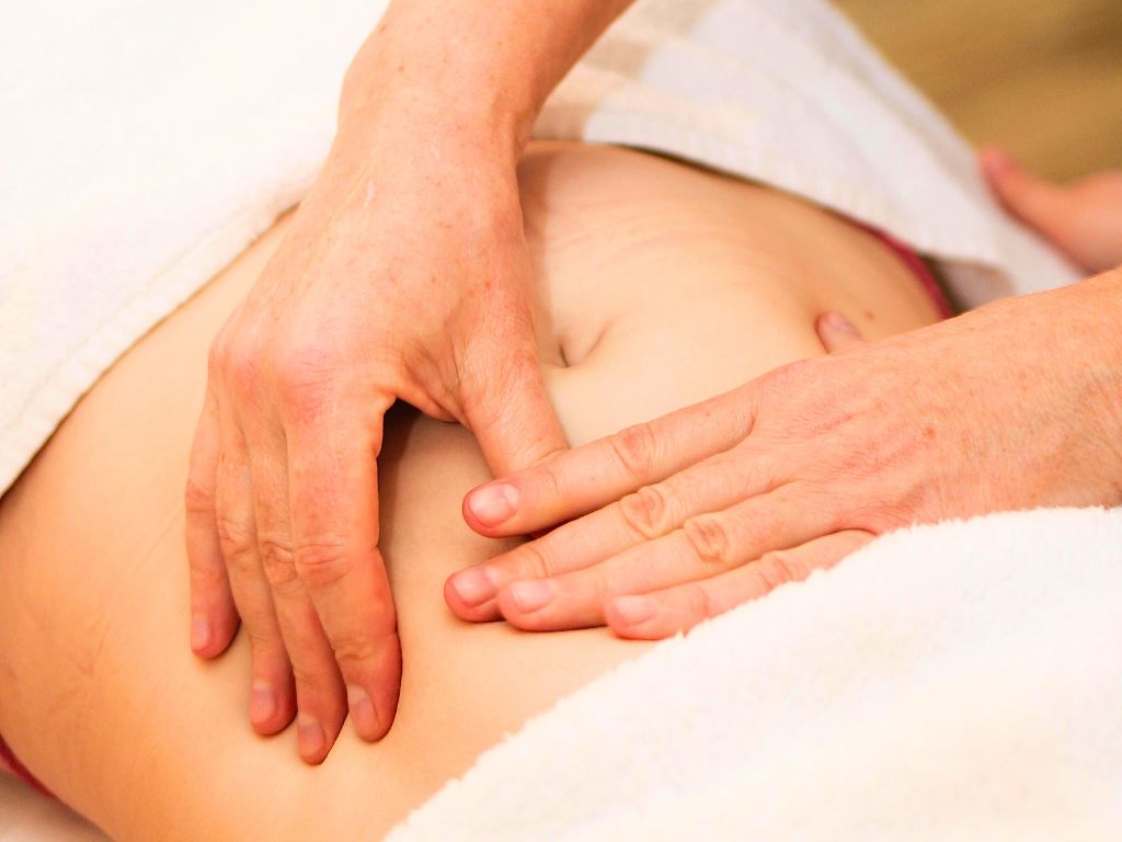 chiropractor deep tissue massage near me