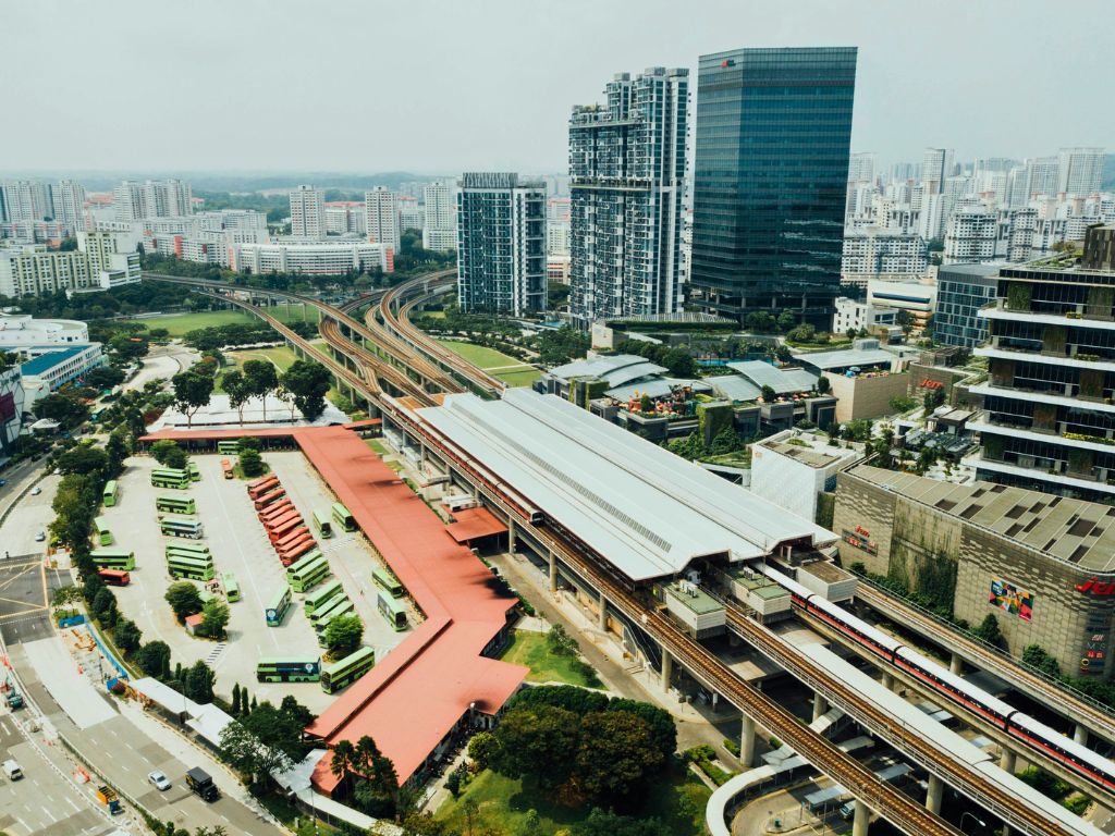 posb jurong east cpf building