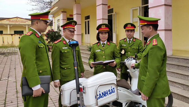 Công an xã tiếp nhận tin báo tố giác tội phạm tại Đà Nẵng