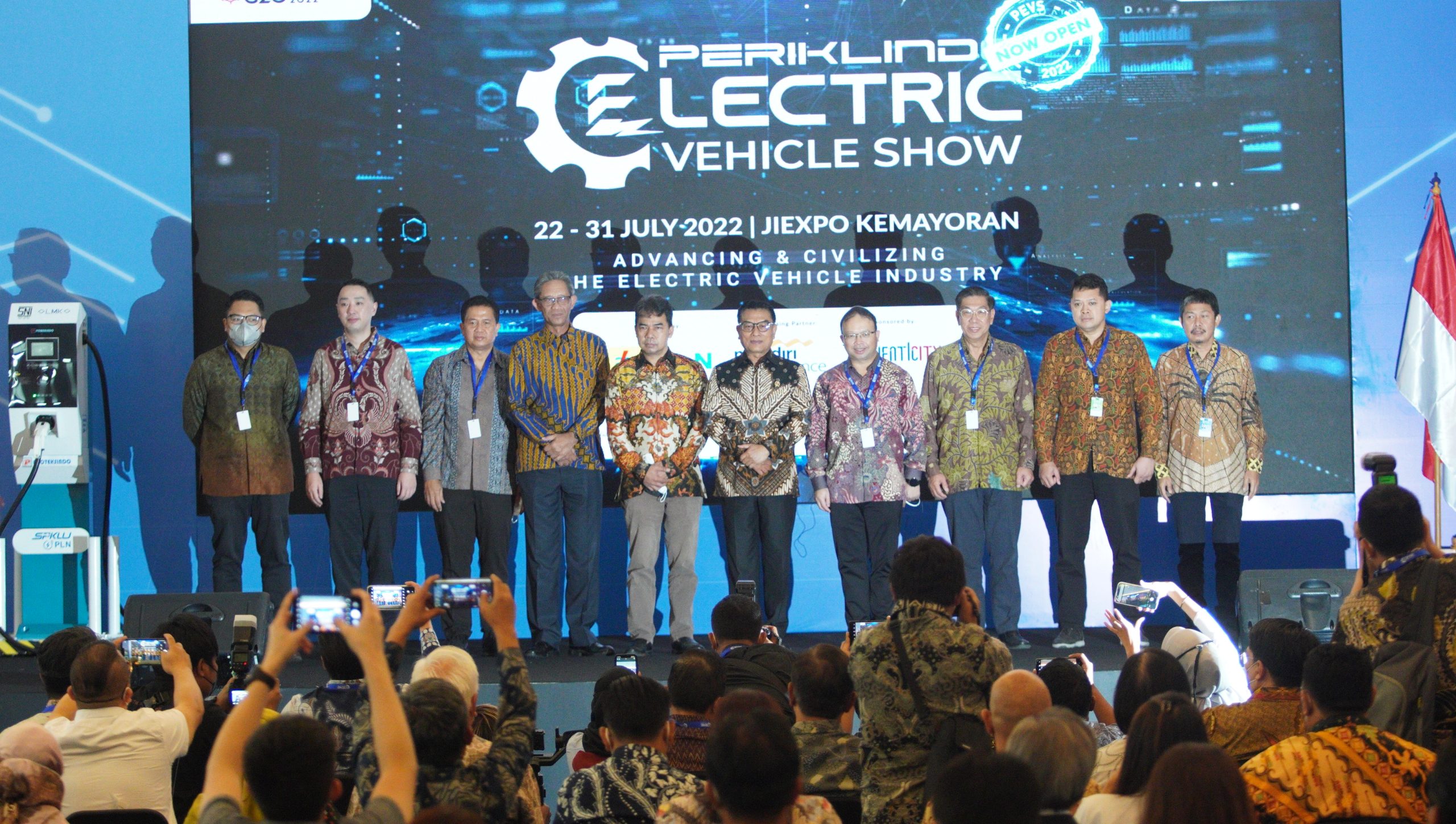 OPENING CEREMONY PERIKLINDO ELECTRIC VEHICLE SHOW 2022