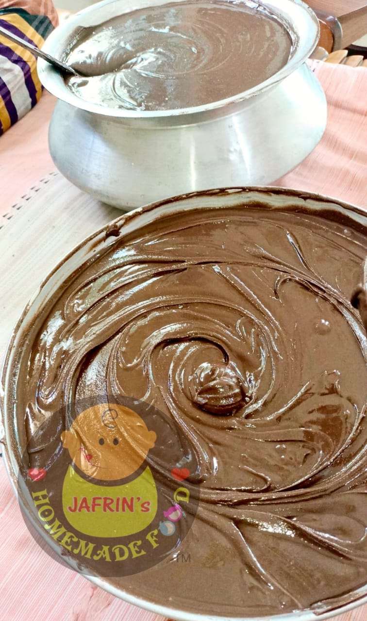 ডার্ক চকলেট পিনাট বাটার