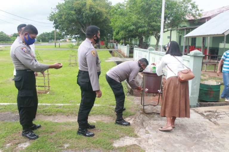 Dengan Memperhatikan Protokol Kesehatan Penanganan Covid