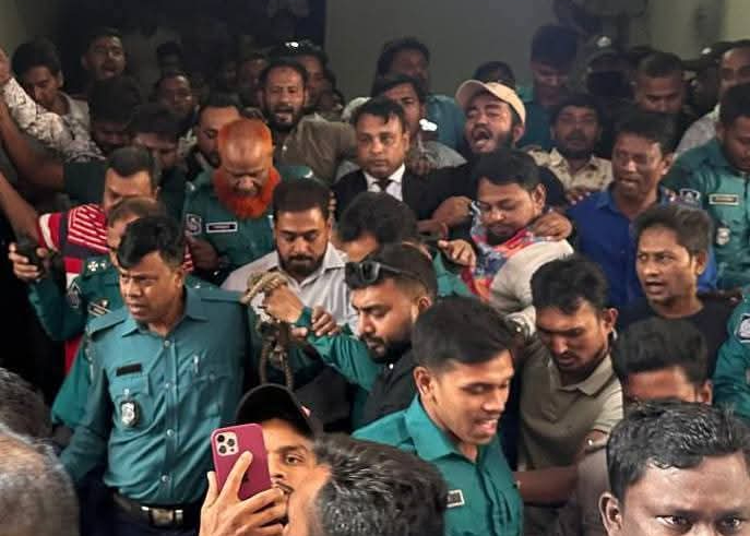 আইনের প্রতি শ্রদ্ধা রেখে আত্মসমর্পণ, জামিন না মেলায় কারাগারে গেলেন যুবদল নেতা জুয়েল