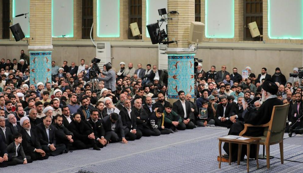 বিক্ষোভে হাজারো মানুষের মৃত্যুর কথা স্বীকার করে খামেনি বললেন, ট্রাম্পই দায়ী’