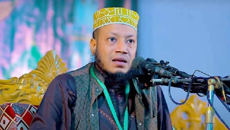 মুফতি আমির হামজার সব ওয়াজ মাহফিল স্থগিত