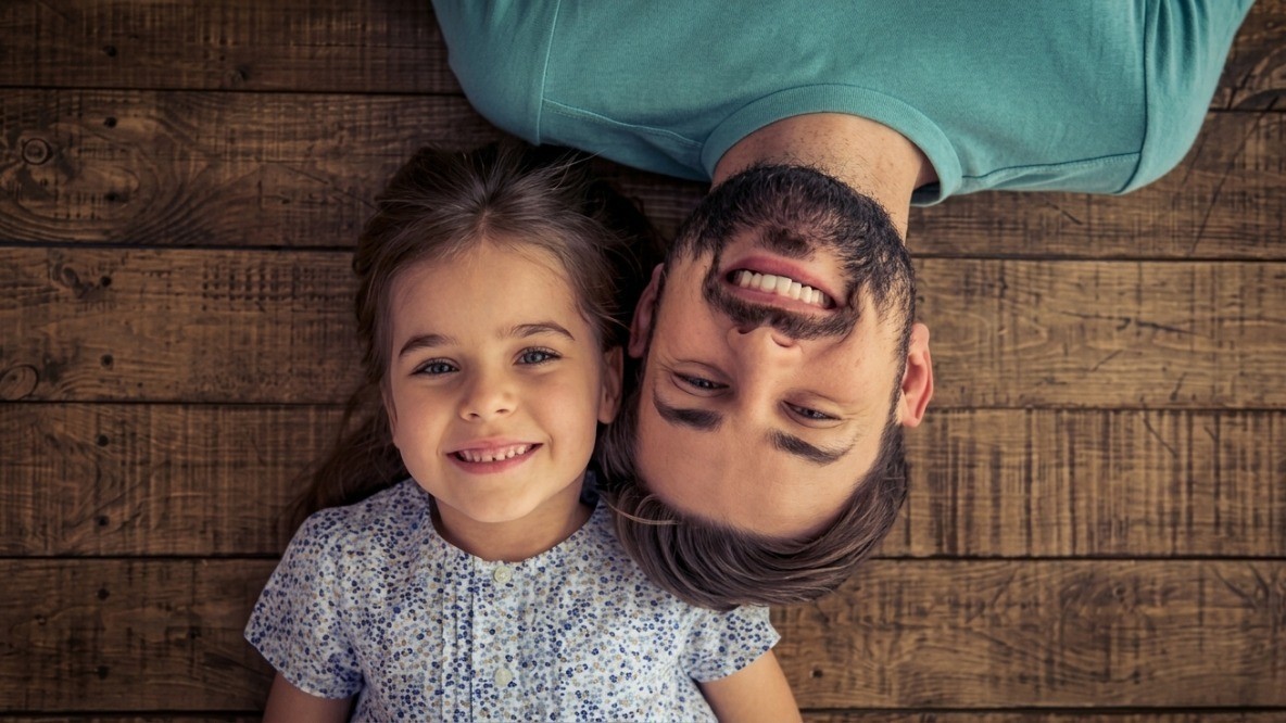 বাবা ও মেয়ের ভালোবাসা পৃথিবী সেরা সম্পর্ক