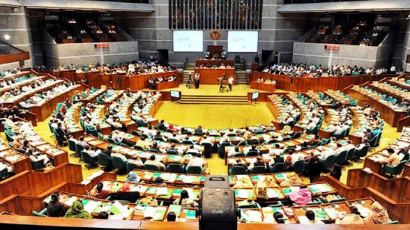 অনুমতি ছাড়া ভিডিও প্রচার করলেই জেল-জরিমানা: কন্টেন্ট ক্রিয়েটরদের জন্যে সংসদে ঘোষণা