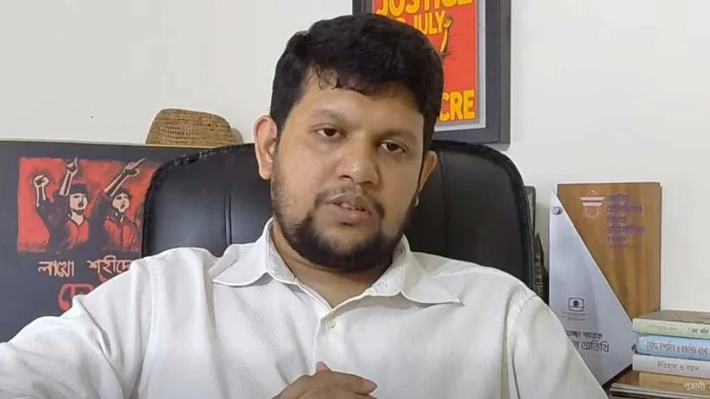 লীগ সেদিনই ব্যাগ করেছে, যেদিন মবস্টারদের হিরো বানানো হয়েছে: মাহফুজ আলম