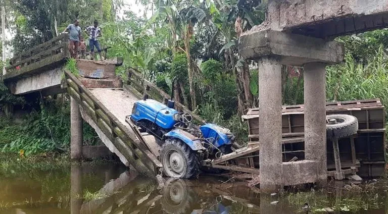 কুড়িগ্রাম পাঁচগাছিতে ব্রিজ ধসে নিহত ১, আহত ৫
