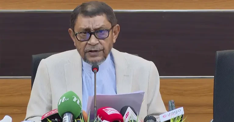 বেসরকারি হাসপাতালে ডেঙ্গু টেস্টে ৮০% ছাড়, চিকিৎসকের ফি না নেওয়ার নির্দেশ স্বাস্থ্যমন্ত্রীর