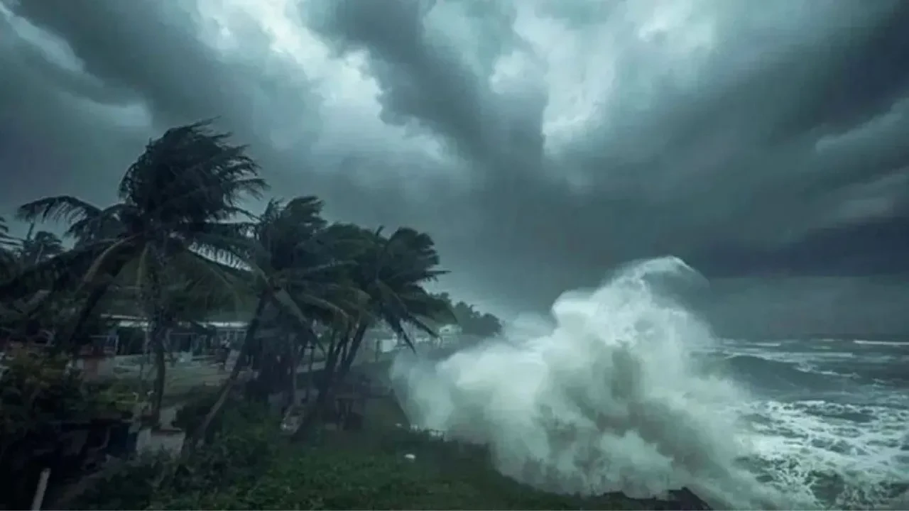 রাতের মধ্যে ১৮ অঞ্চলে ঝড়-বৃষ্টির সম্ভাবনা