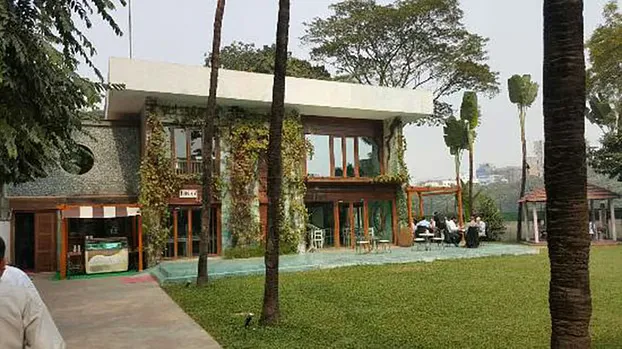 হোলি আর্টিজান হামলা     