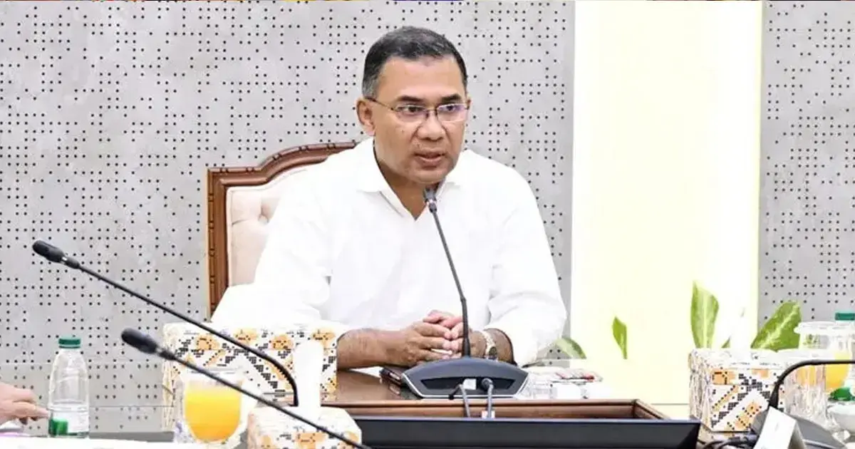সরকারি অনুষ্ঠানের ব্যানার-বিলবোর্ডে প্রধানমন্ত্রীর ছবি ব্যবহারে নিষেধাজ্ঞা