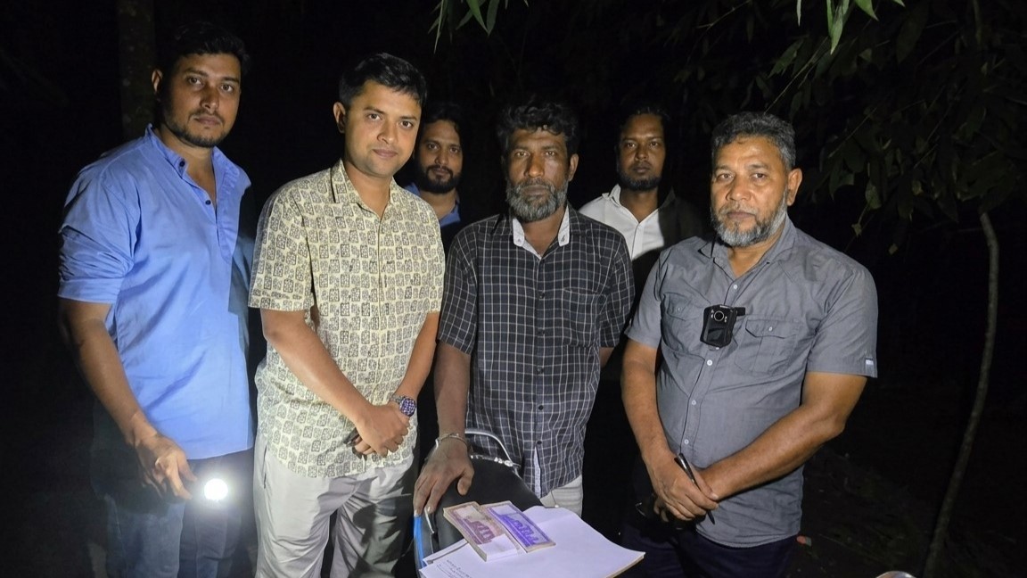 কুড়িগ্রামে ৭৫ হাজার টাকার জাল নোটসহ মাদক ব্যবসায়ী আটক