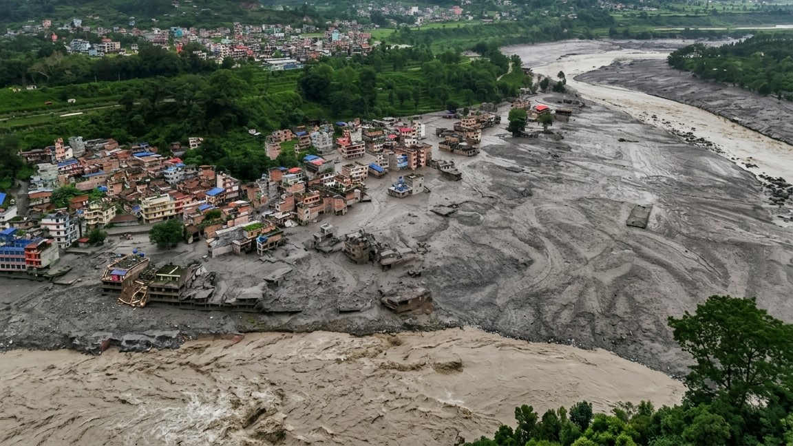 ভয়াবহ বন্যার ক্ষত কাটিয়ে নেপাল পুনর্গঠনে প্রয়োজন ৫ বিলিয়ন ডলার