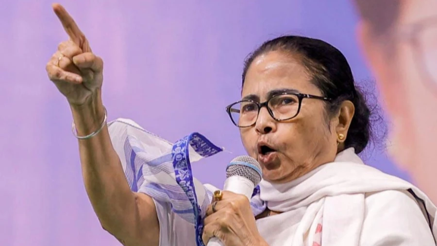 অস্তিত্ব সংকটে তৃণমূল, ‘বাঁচা-মরার লড়াই’ ঘোষণা মমতা বন্দ্যোপাধ্যায়ের