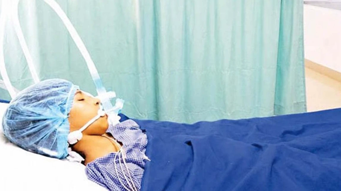 বাঁচানো গেল না গুলিবিদ্ধ শিশু রেশমিকে