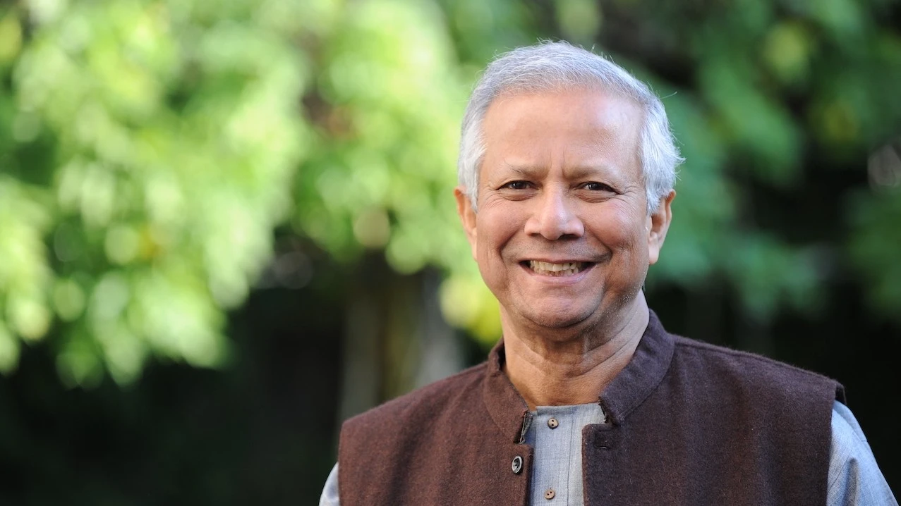 ছয় মাস কমলো ড. ইউনূস ভিভিআইপি সুবিধা পাবেন না