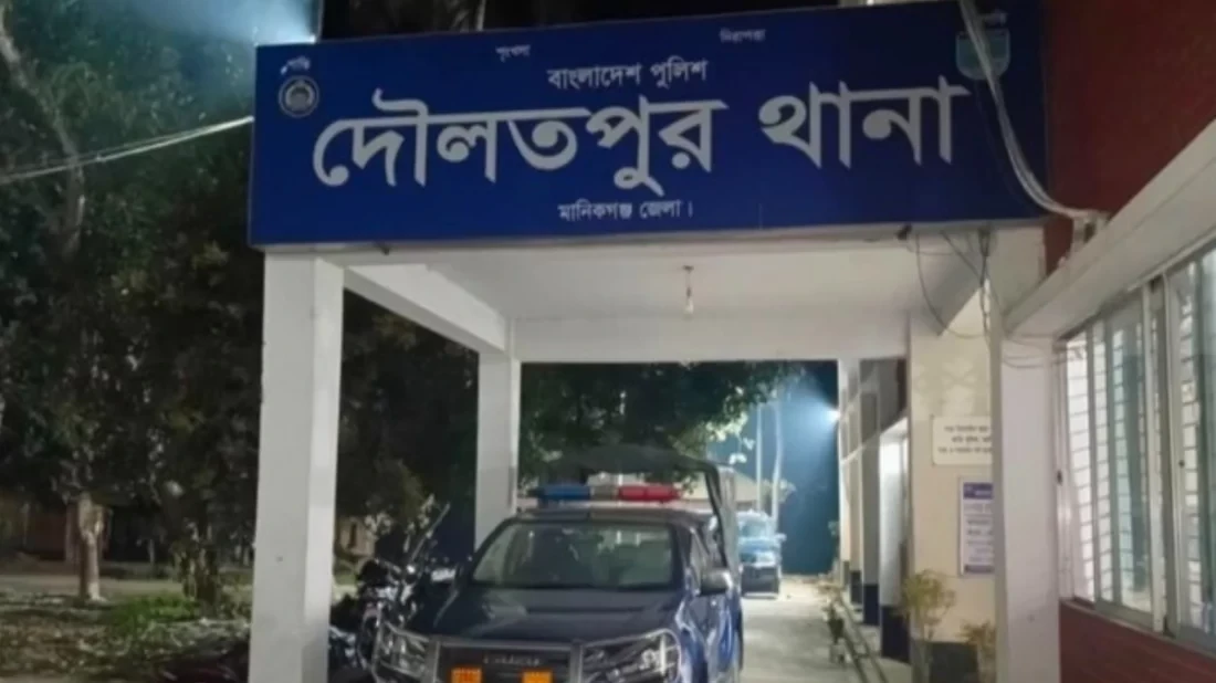 ভাবী ও ভাতিজাকে কুপিয়ে হত্যা দেবরের, ছাড়েননি আপন ভাইকেও