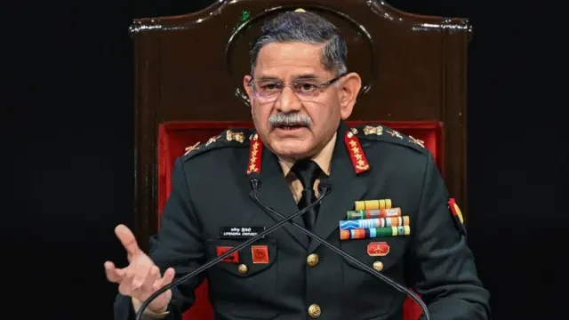 ‘মানচিত্র থেকে পাকিস্তানকে মুছে দেব’, ভারতীয় সেনাপ্রধানের হুঁশিয়ারি