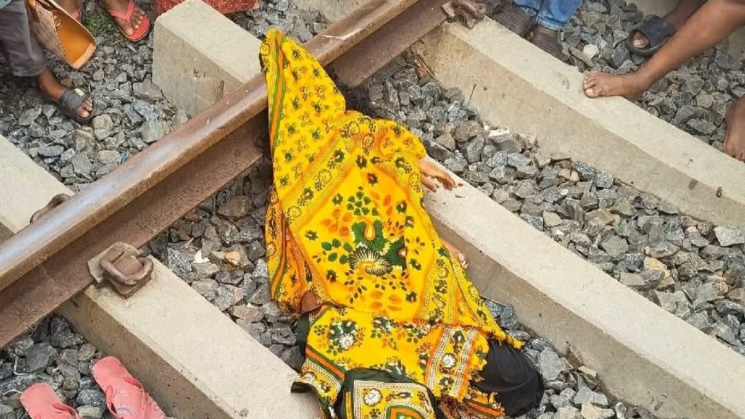 পাবনায় ট্রেনে কাটা পড়ে প্রান গেল অজ্ঞাত কিশোরীর